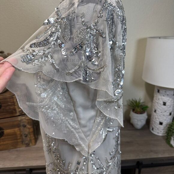 Johnny Was Silver Sequin Cocktail Mini Formal Dress Size 12 Flutter Sleeve Glitz - Picture 6 of 13